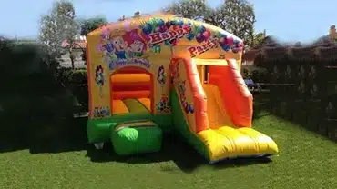 Alquiler castillos hinchables Marbella
