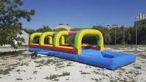 Pista deslizante agua Pista deslizante agua