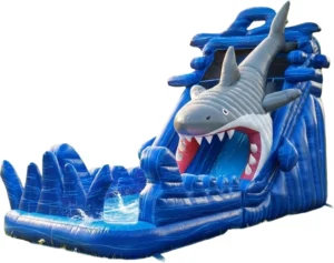 Castillos hinchables acuáticos en Málaga para fiestas y eventos de verano